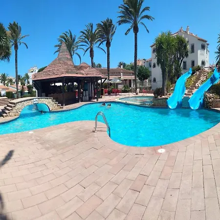 2 Hab Cerca Piscina Toboganes. Wifi Gratis Villa Denia